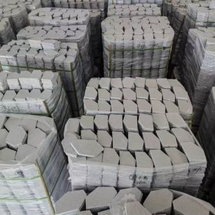 来宾芝麻白石材冰裂纹，碎拼。